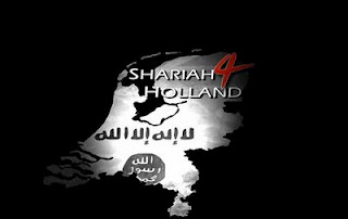 Islamske zemlje bojkotiraju francuske proizvode radi karikature Muhameda - Page 3 Sharia4holland